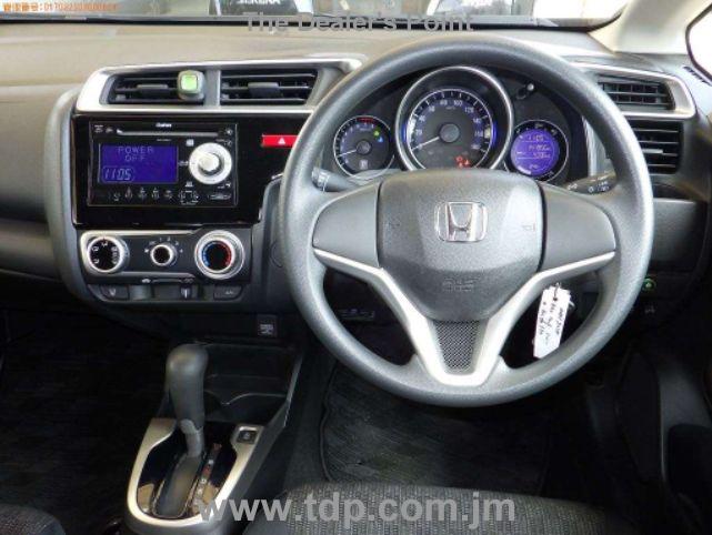 HONDA FIT 2016 Image 6