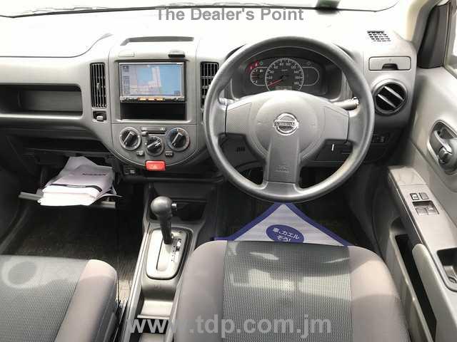 NISSAN NV150 AD 2017 Image 9