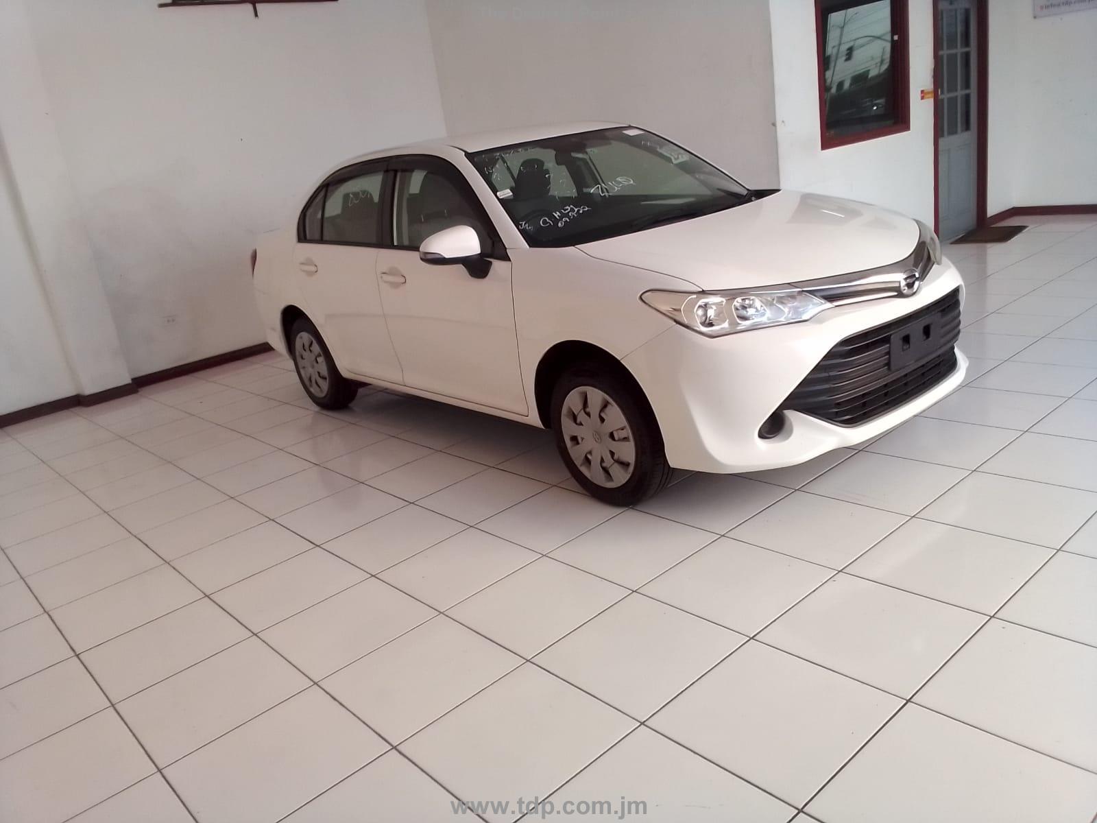 TOYOTA COROLLA AXIO 2017 Image 12