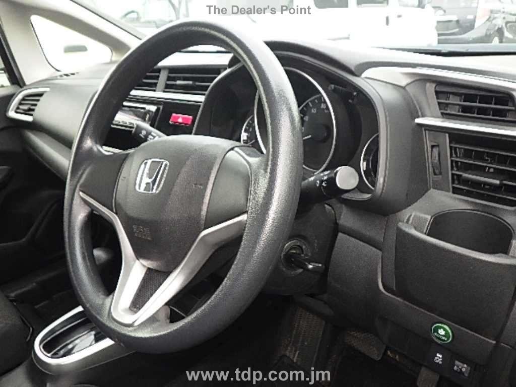 HONDA FIT 2017 Image 7