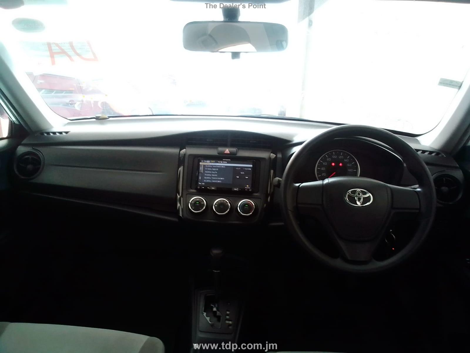 TOYOTA COROLLA AXIO 2017 Image 23