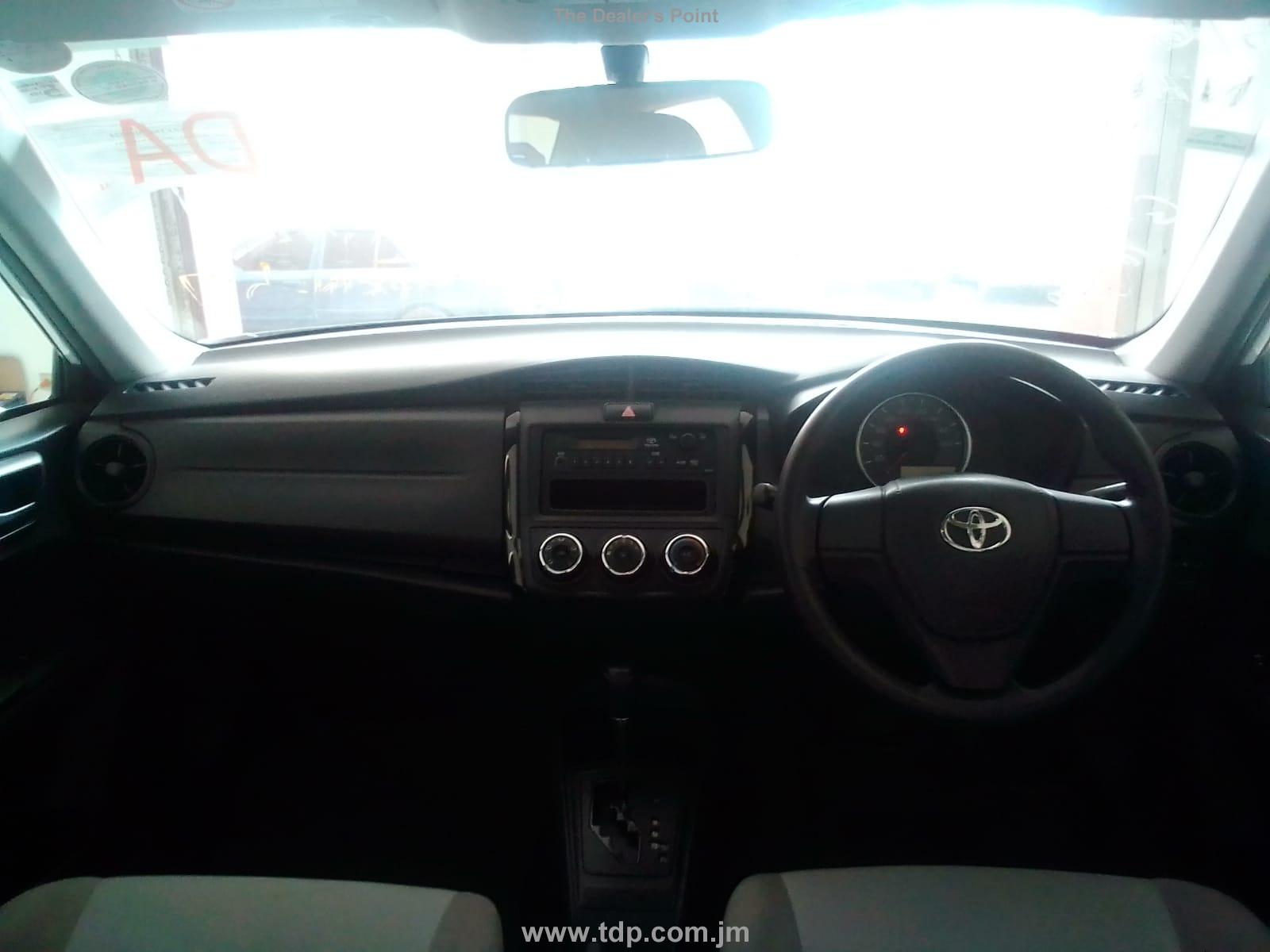 TOYOTA COROLLA AXIO 2017 Image 23