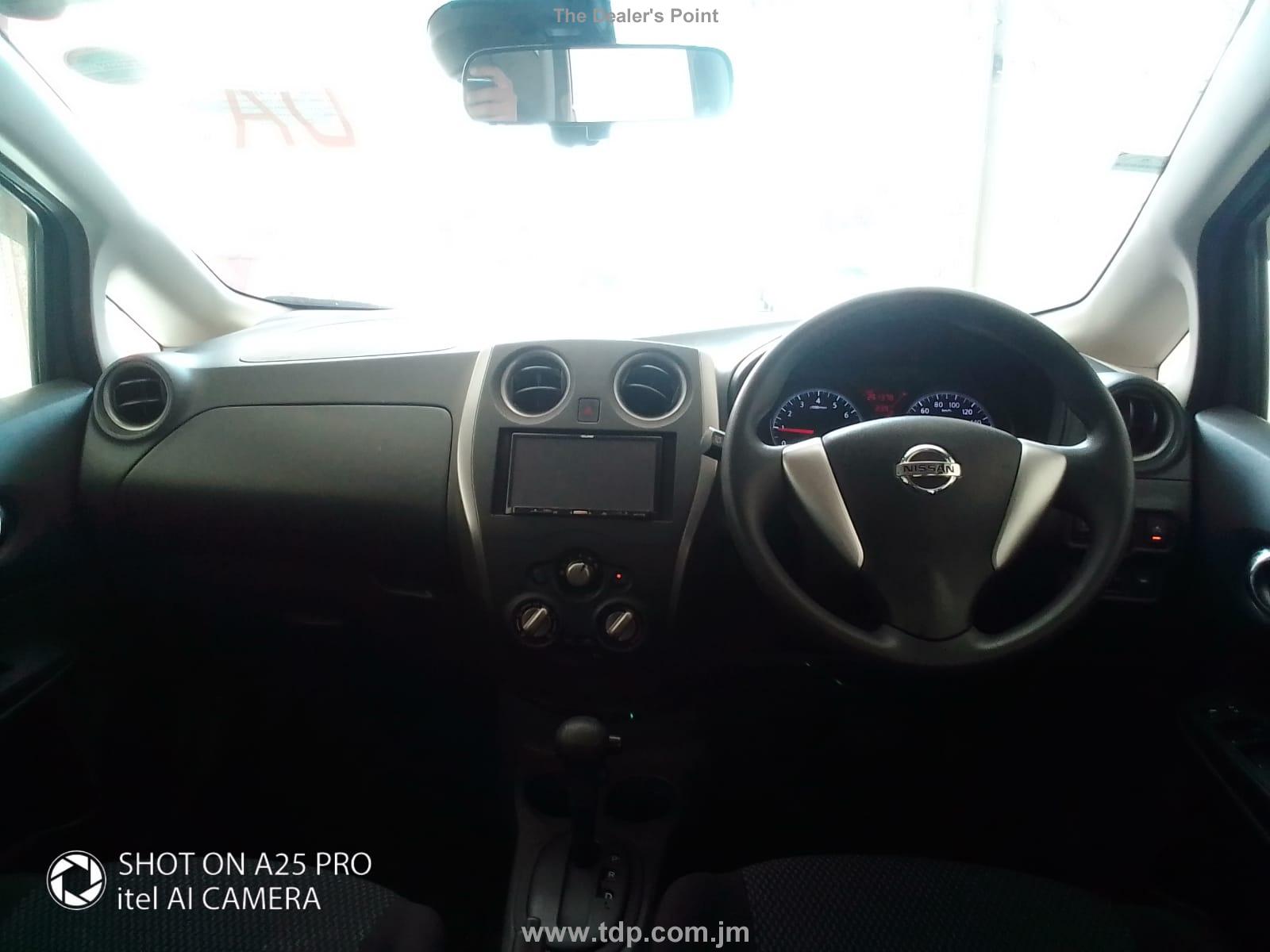 NISSAN NOTE 2016 Image 26