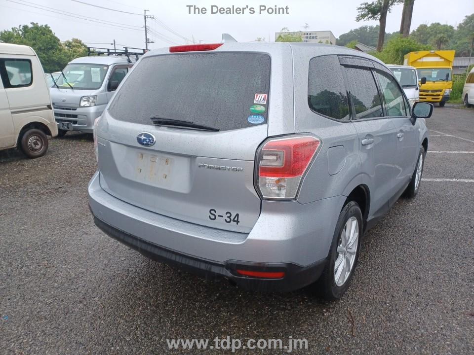 SUBARU FORESTER 2017 Image 2