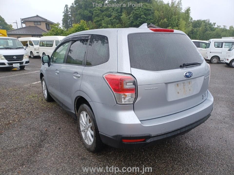 SUBARU FORESTER 2017 Image 4