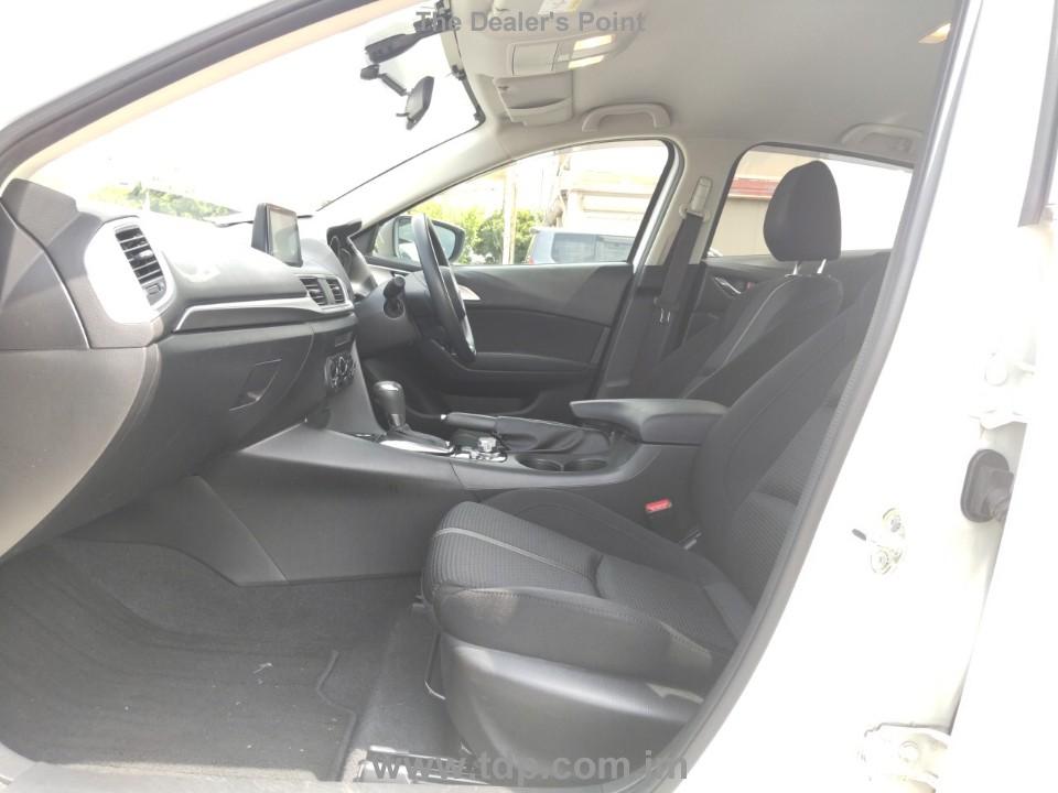 MAZDA AXELA 2017 Image 20