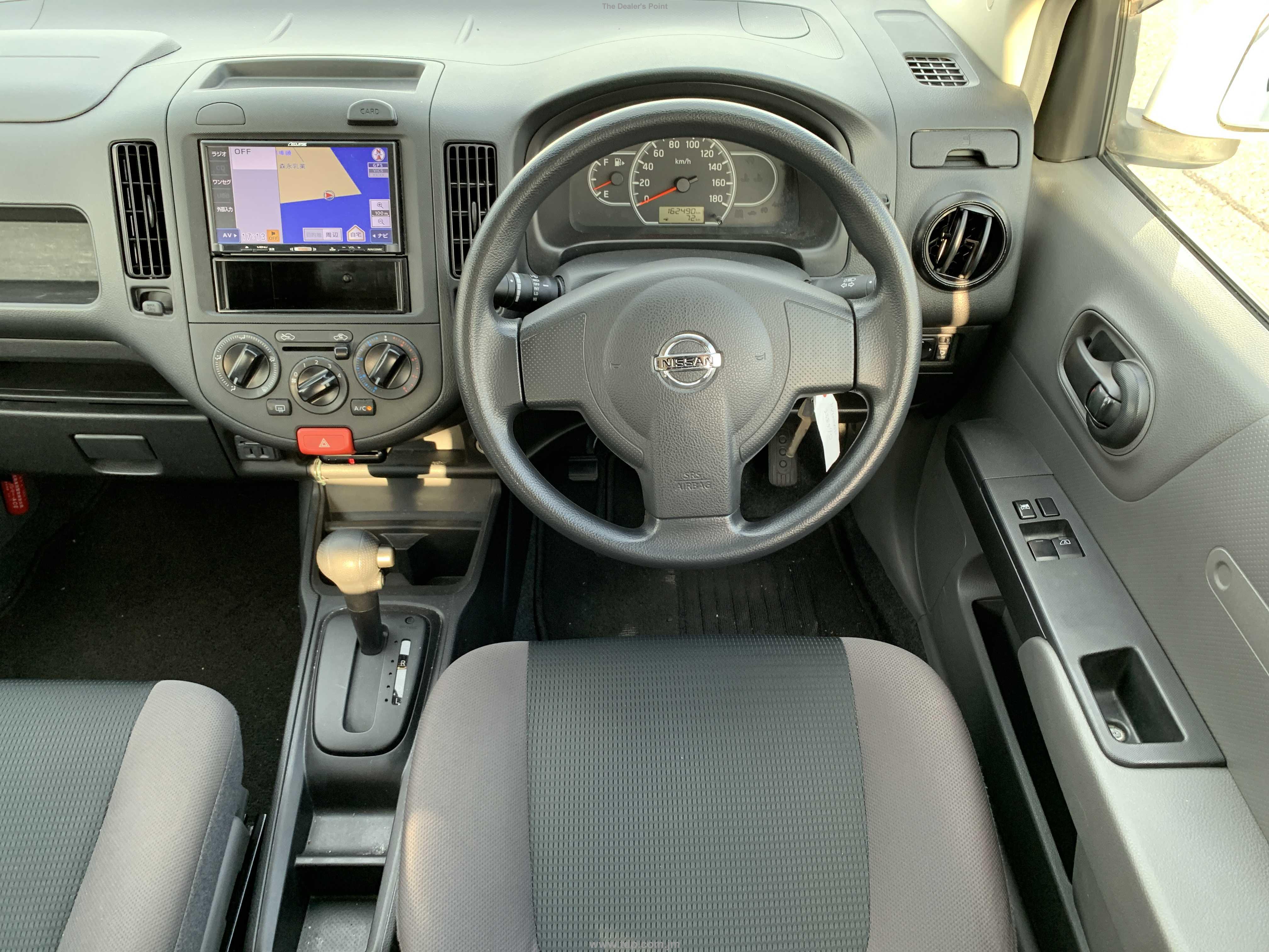 NISSAN NV150 AD 2017 Image 6