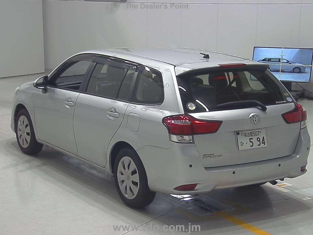 TOYOTA COROLLA FIELDER 2017 Image 6