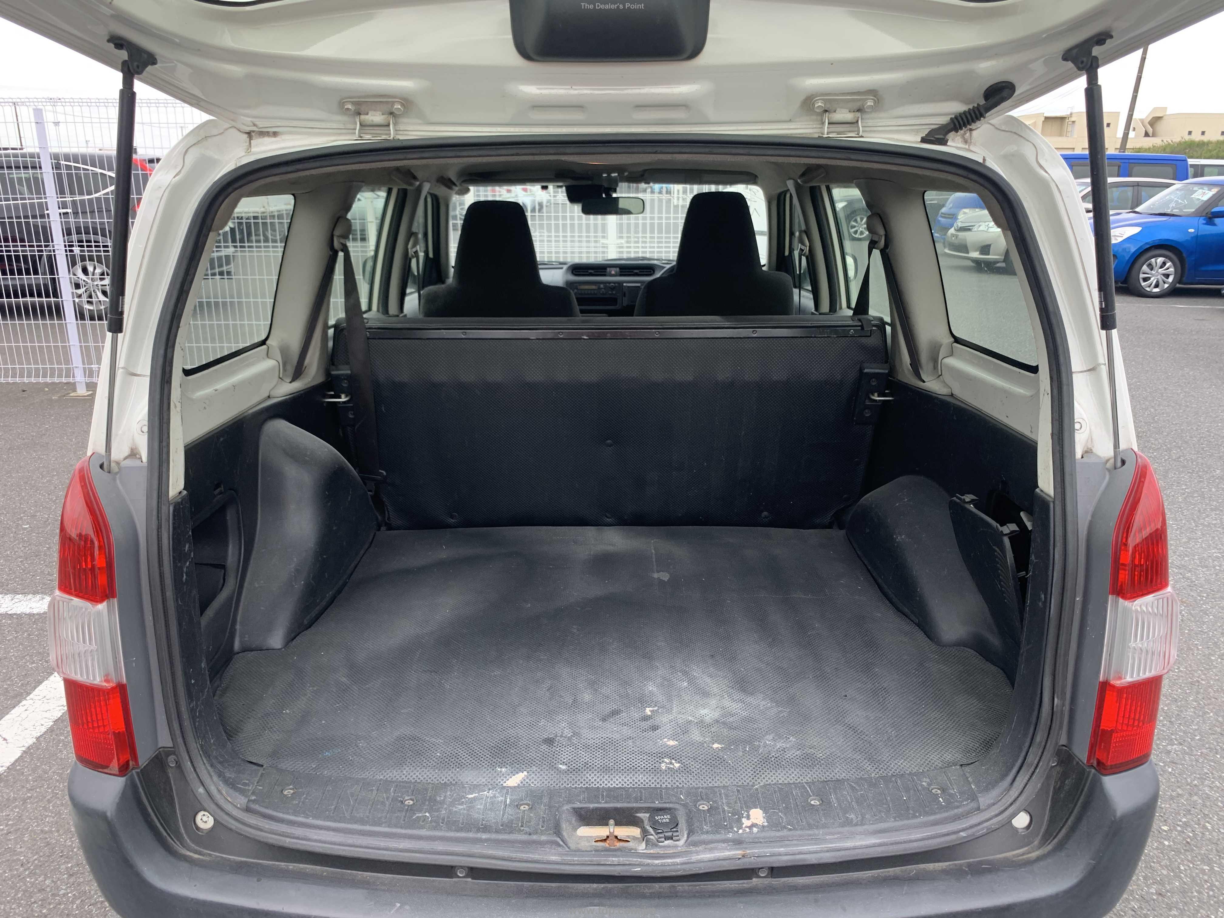 TOYOTA PROBOX 2017 Image 21