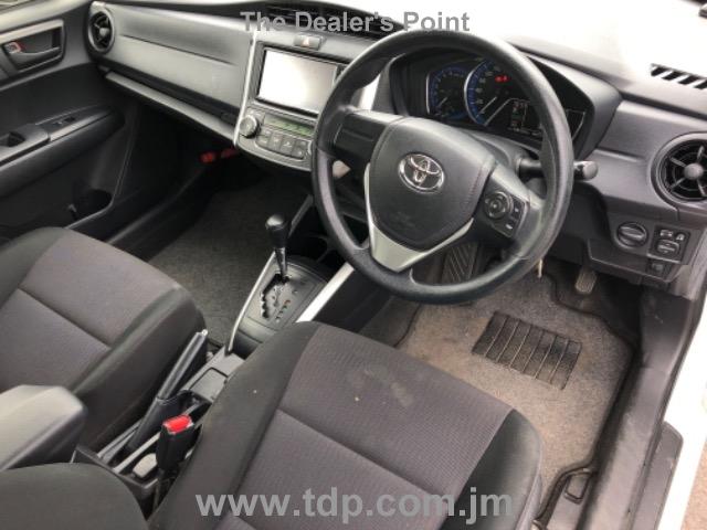 TOYOTA COROLLA FIELDER 2017 Image 4