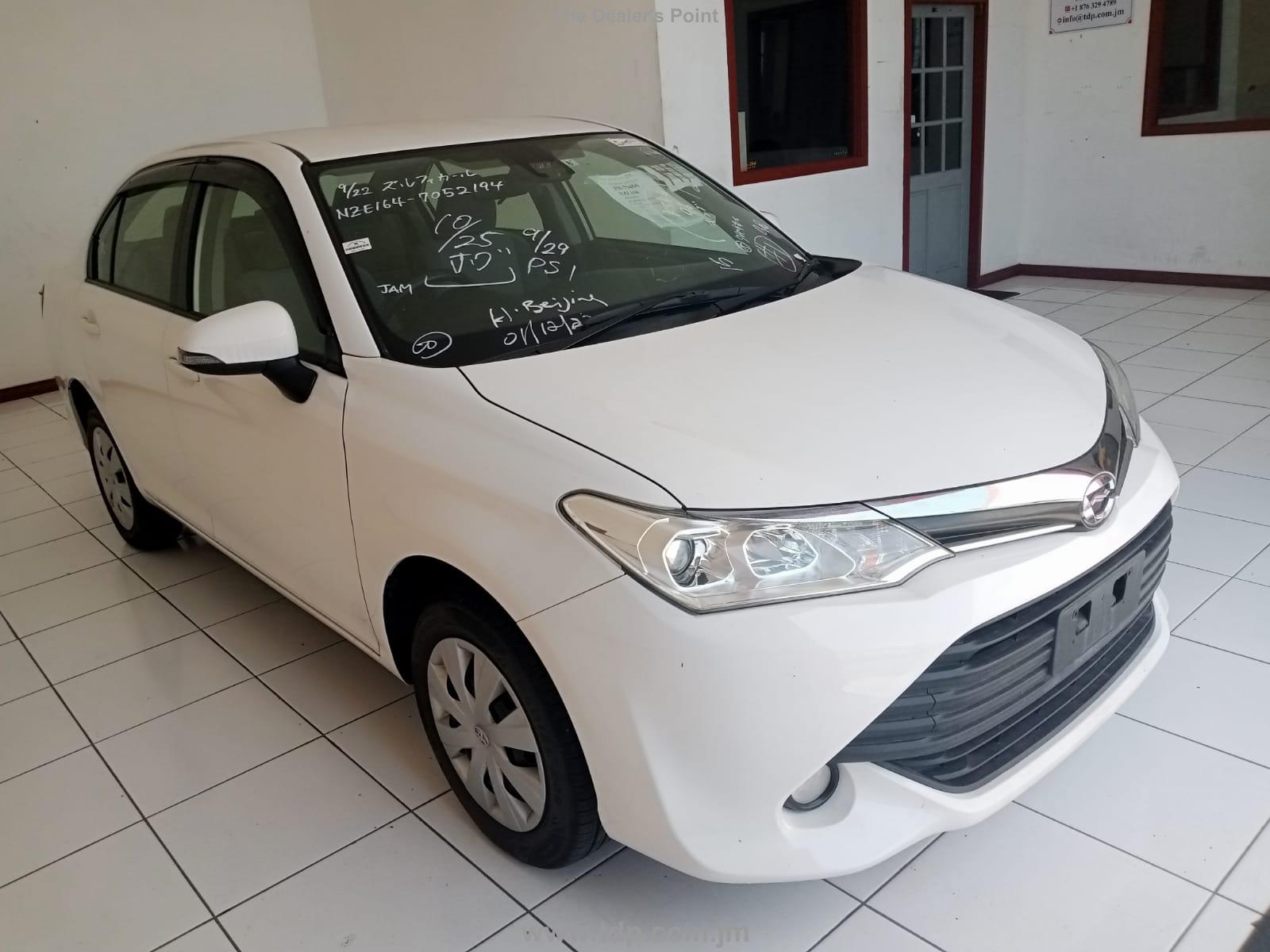 TOYOTA COROLLA AXIO 2017 Image 24