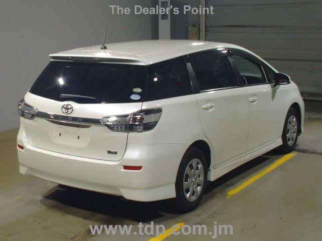 TOYOTA WISH 2016 Image 2