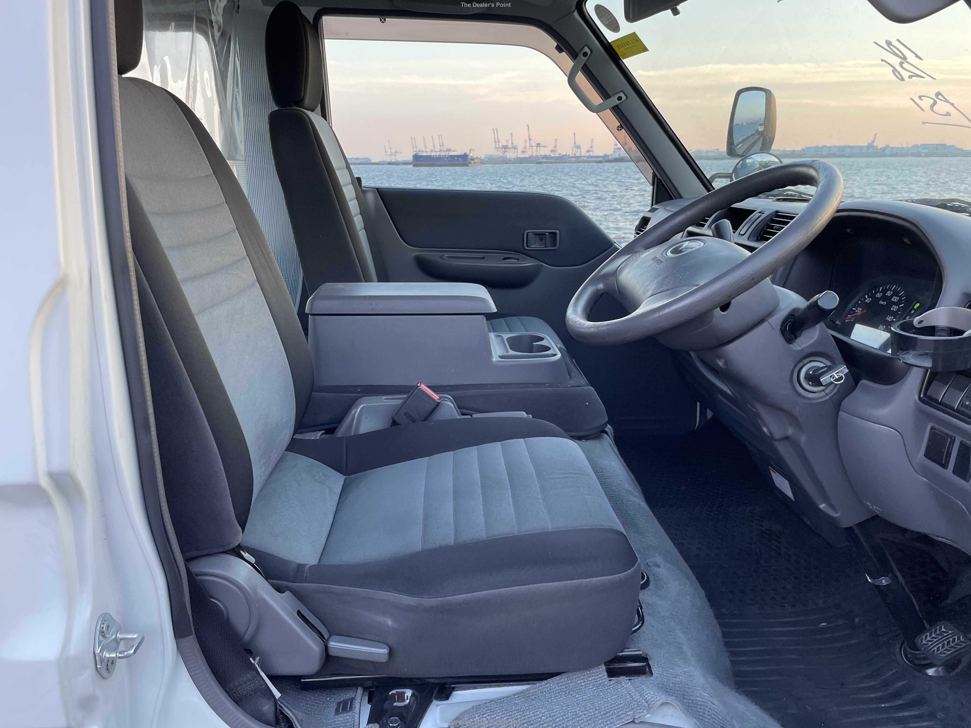 MAZDA BONGO 2017 Image 23