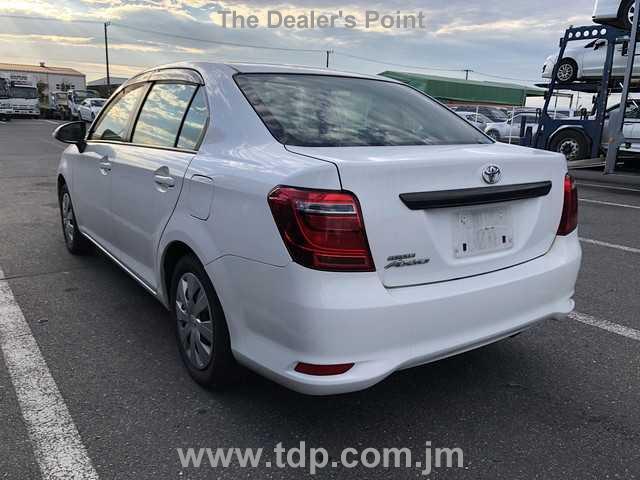 TOYOTA COROLLA AXIO 2017 Image 5