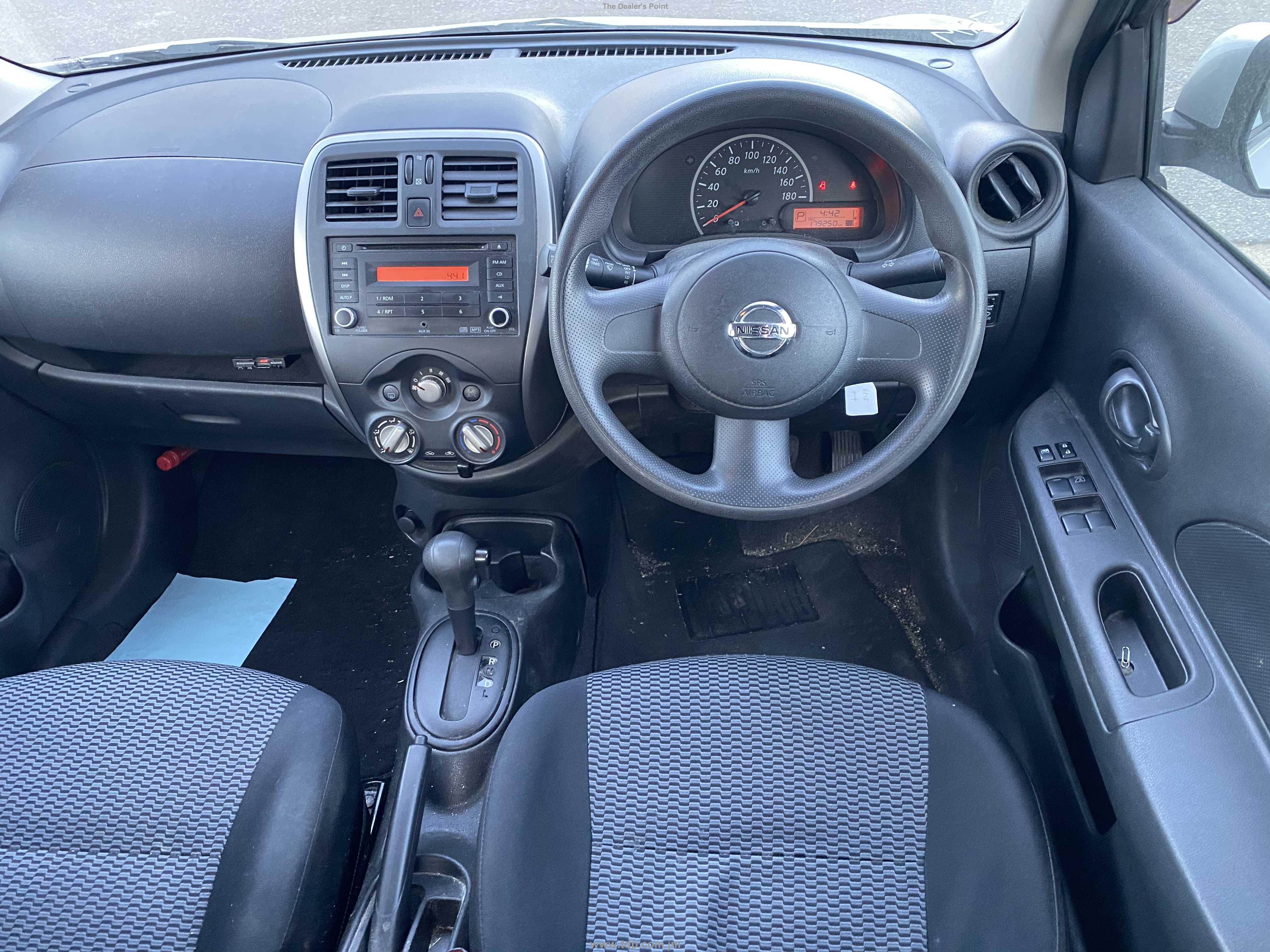 NISSAN MARCH 2016 Image 19