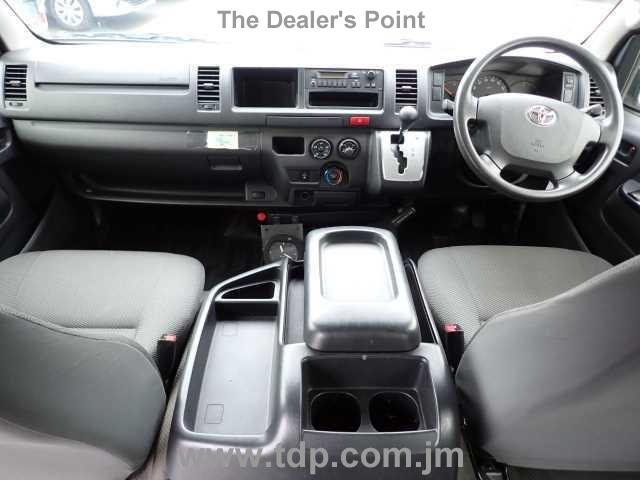 TOYOTA HIACE WAGON 2014 Image 3