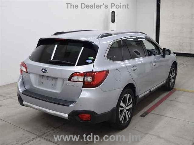 SUBARU OUTBACK 2017 Image 5