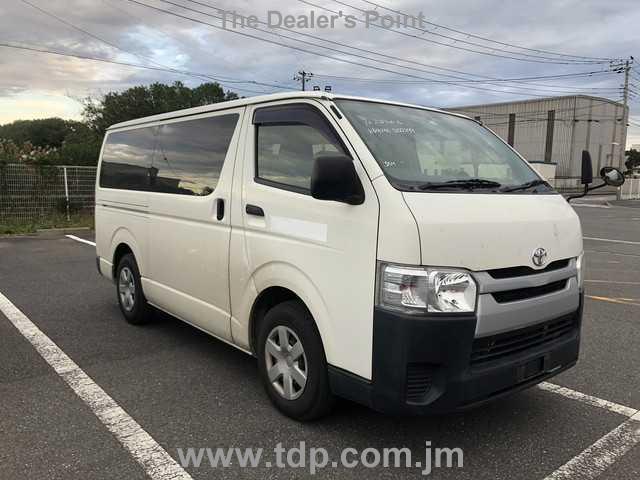 TOYOTA HIACE 2015 Image 12