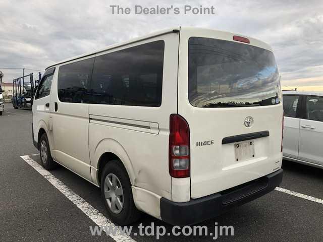 TOYOTA HIACE 2015 Image 19