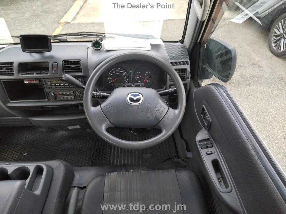 MAZDA BONGO 2017 Image 8