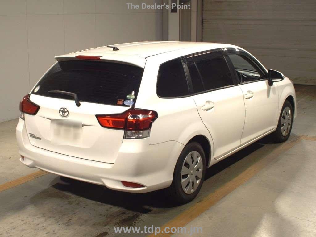 TOYOTA COROLLA FIELDER 2017 Image 2