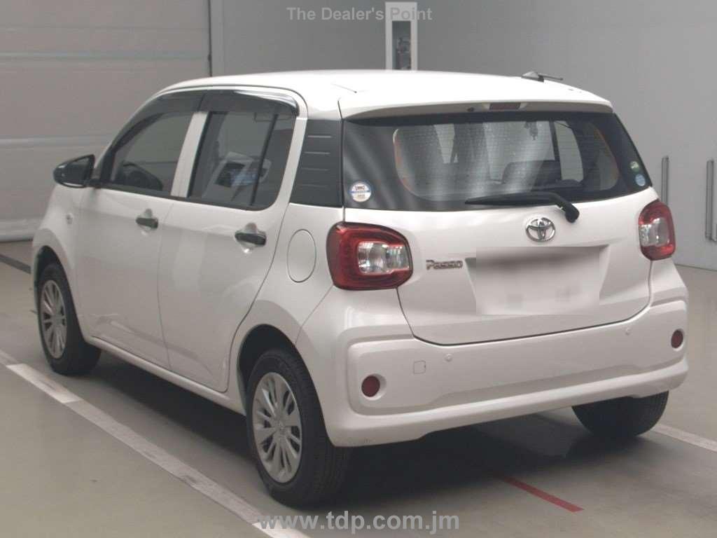 TOYOTA PASSO 2017 Image 4