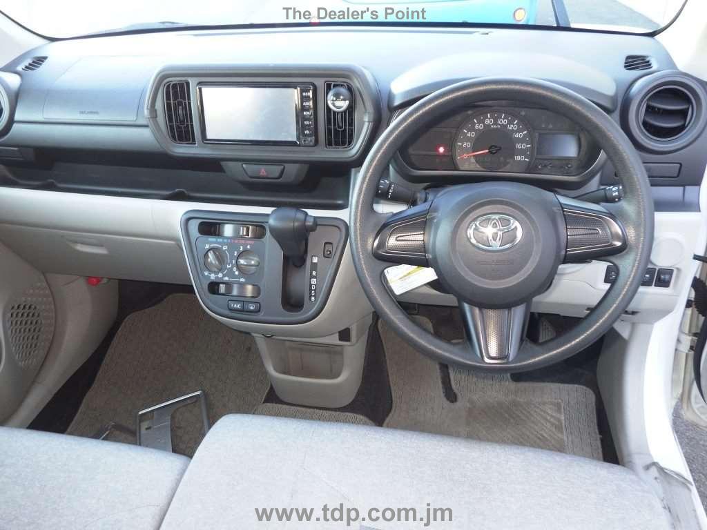 TOYOTA PASSO 2017 Image 6