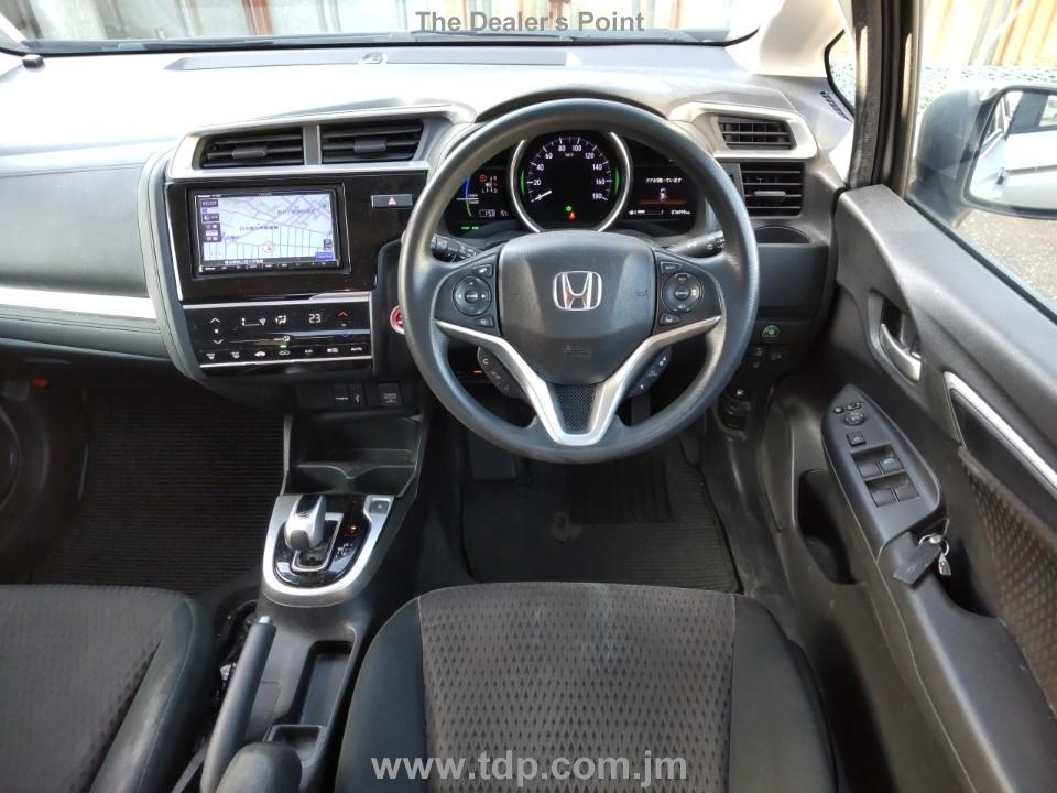 HONDA FIT 2017 Image 8