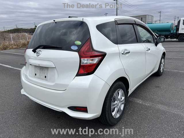 NISSAN NOTE 2017 Image 27
