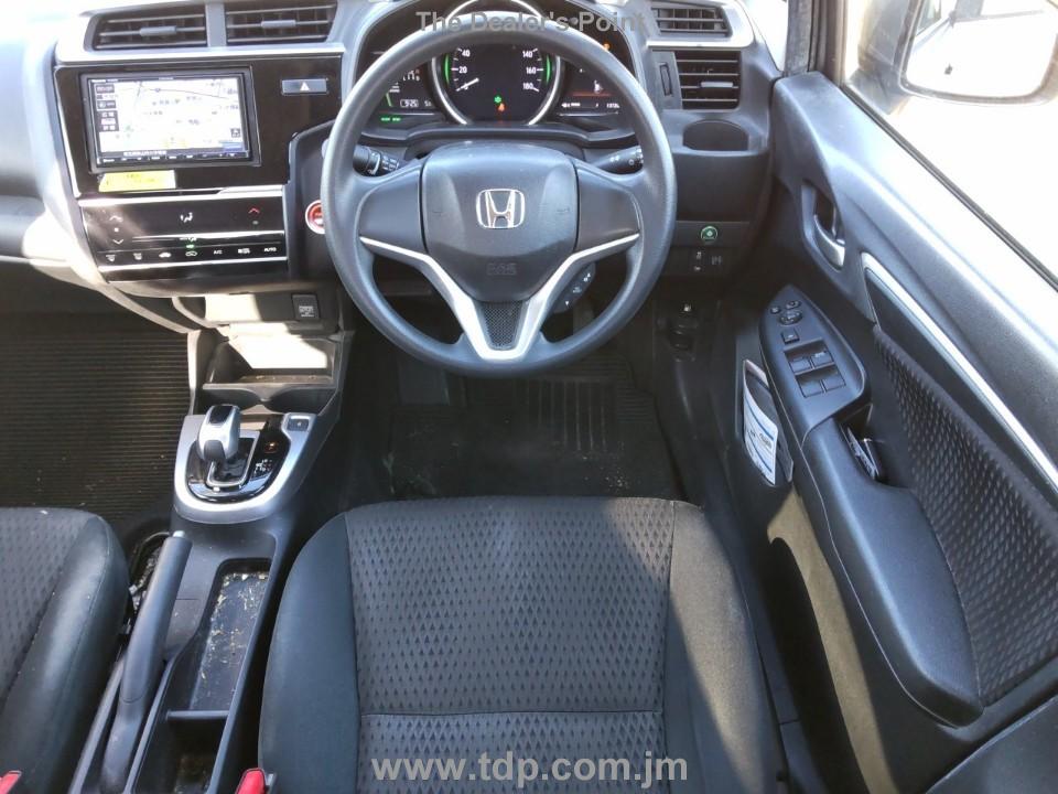 HONDA FIT 2017 Image 8