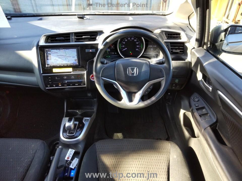 HONDA FIT 2017 Image 8