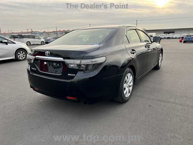 TOYOTA MARK X 2019 Image 4