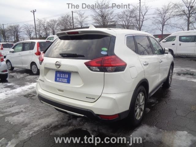 NISSAN X-TRAIL 2018 Image 2