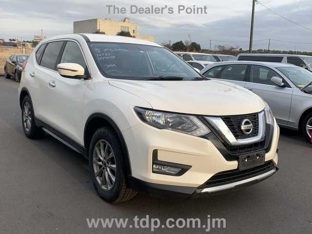 NISSAN X-TRAIL 2018 Image 10