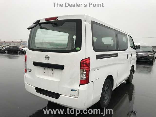 NISSAN NV350 CARAVAN 2015 Image 4