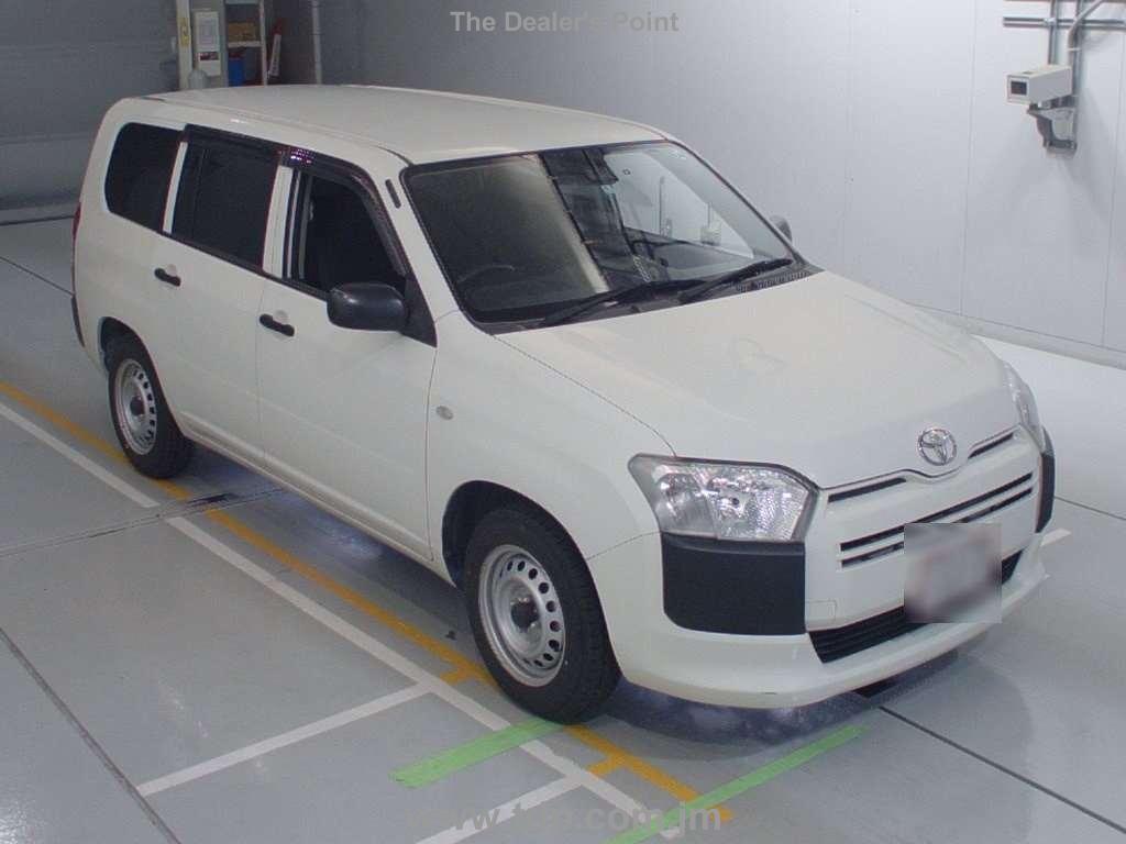 TOYOTA PROBOX 2018 Image 5