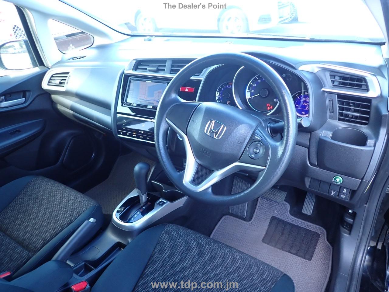 HONDA FIT 2017 Image 3