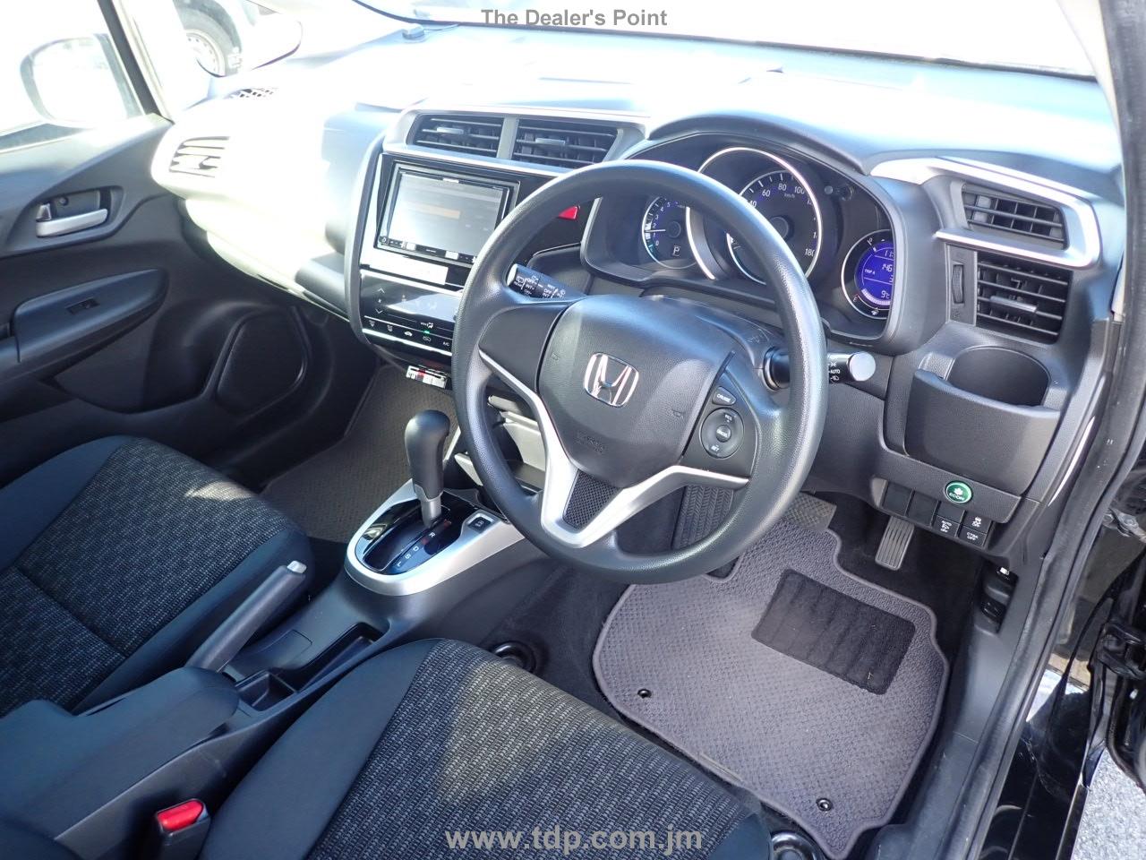 HONDA FIT 2017 Image 3