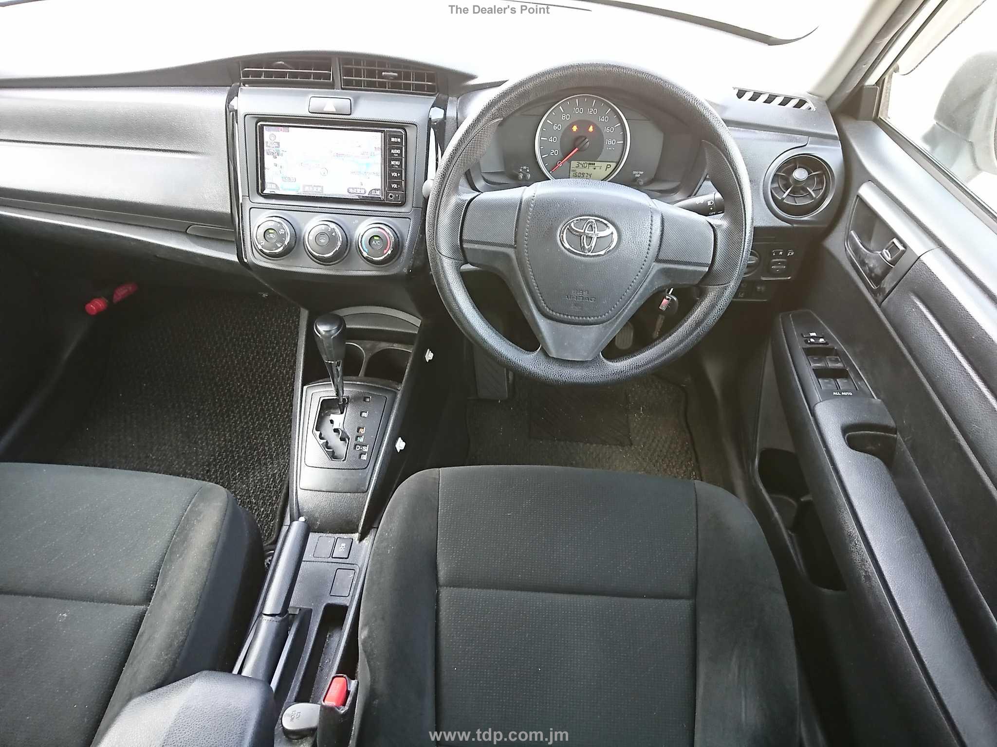 TOYOTA COROLLA AXIO 2018 Image 20