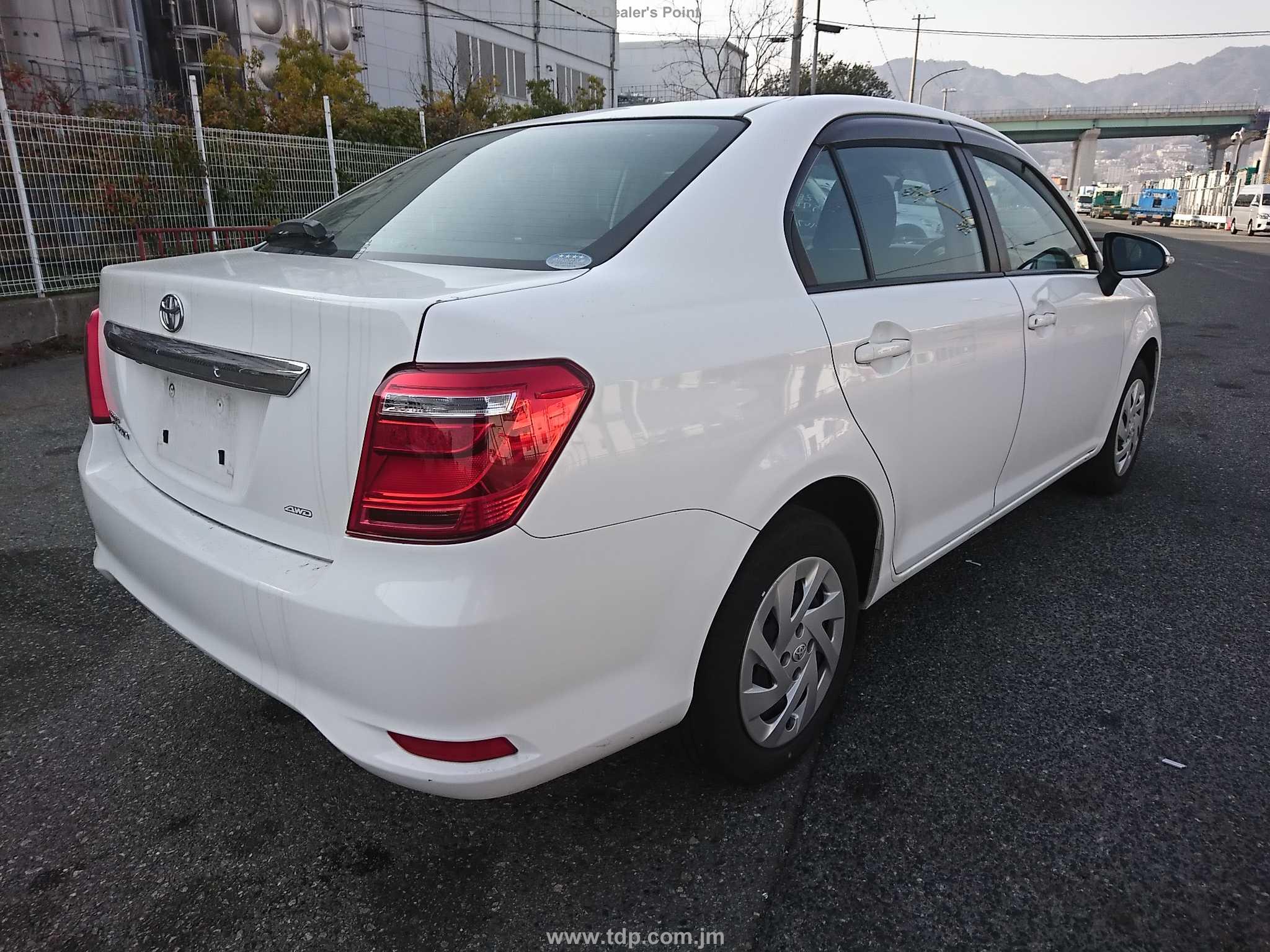 TOYOTA COROLLA AXIO 2018 Image 22