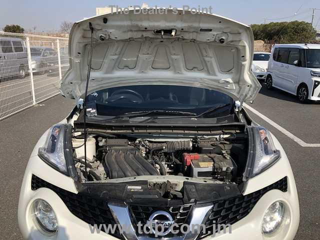 NISSAN JUKE 2017 Image 12