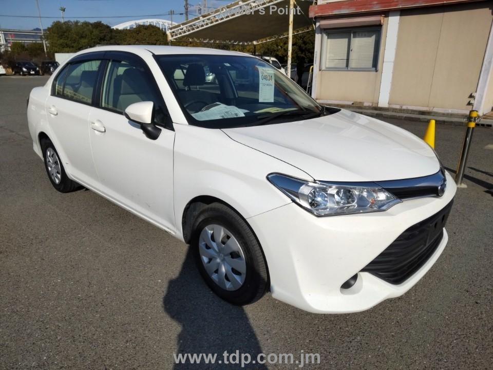 TOYOTA COROLLA AXIO 2018 Image 6