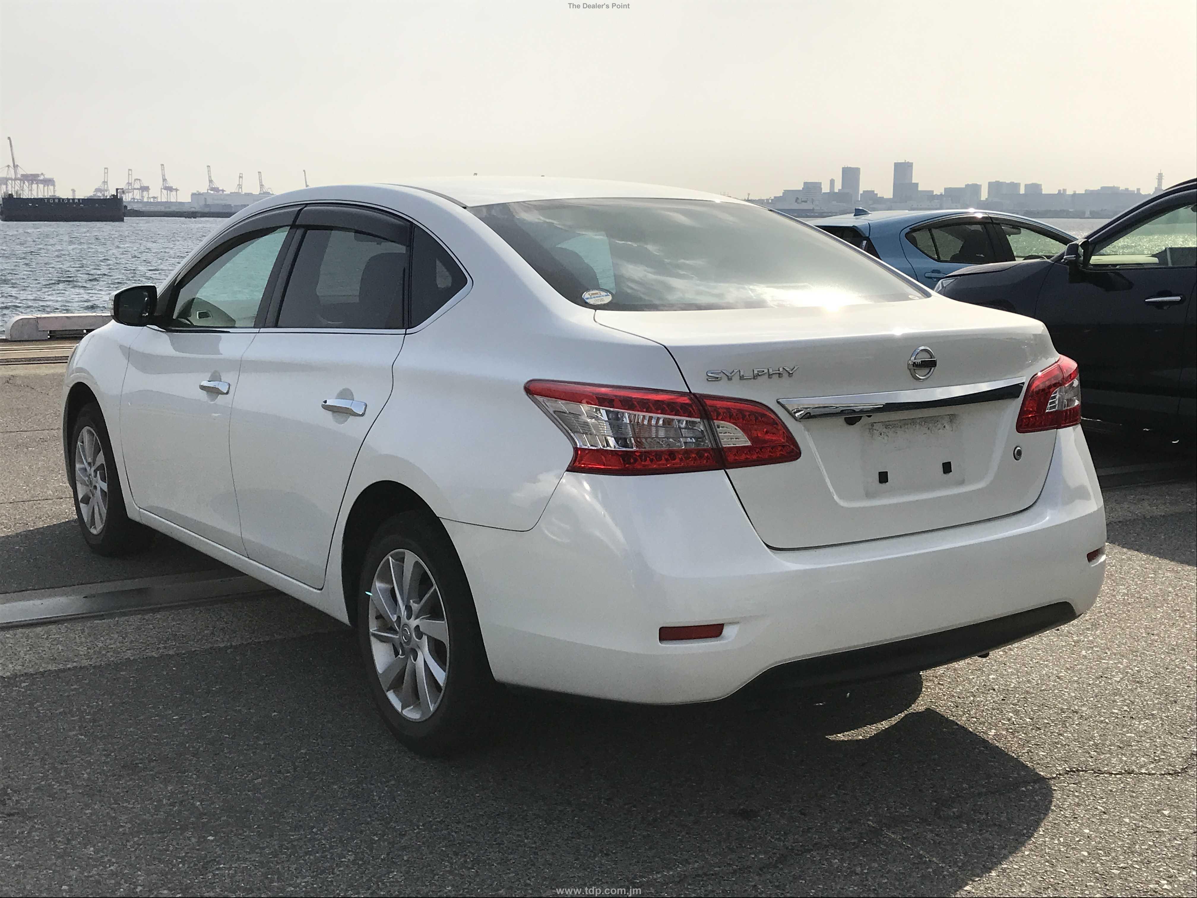 NISSAN SYLPHY 2017 Image 3