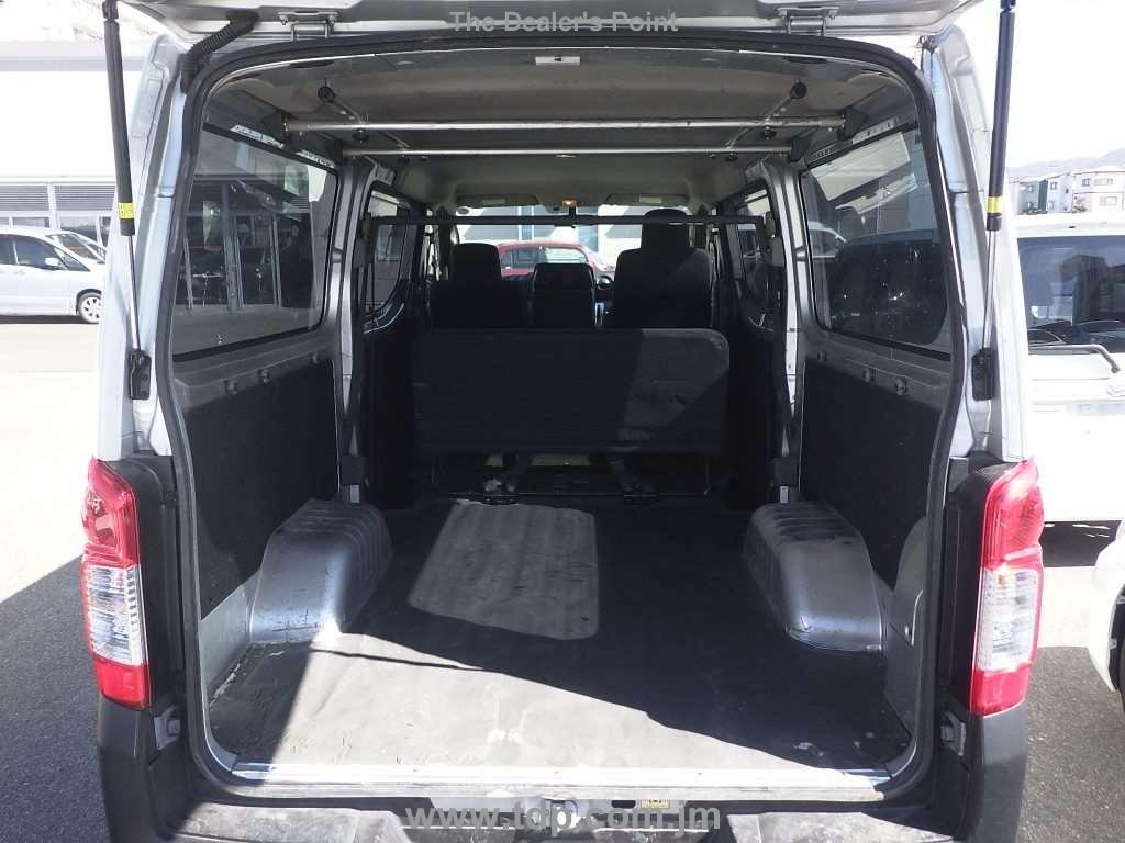 NISSAN NV350 CARAVAN 2018 Image 8