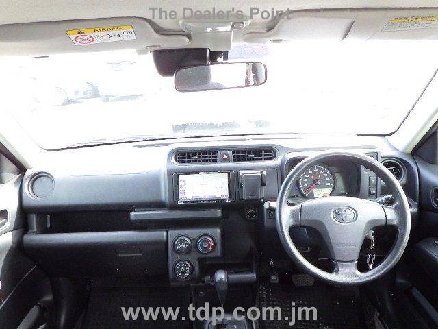 TOYOTA PROBOX 2018 Image 22