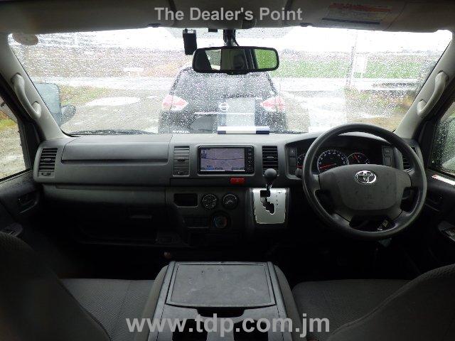 TOYOTA HIACE 2018 Image 25