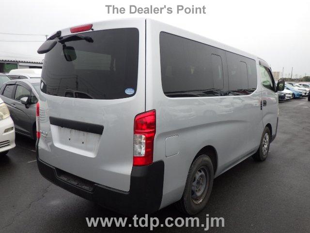 NISSAN NV350 CARAVAN WAGON 2016 Image 30