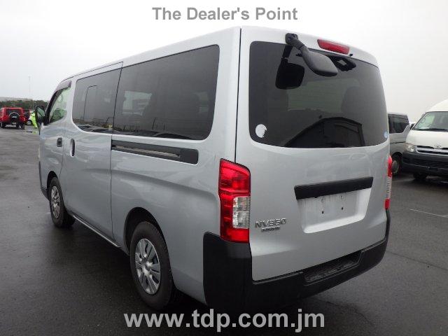 NISSAN NV350 CARAVAN WAGON 2016 Image 31