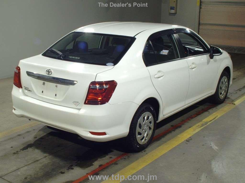 TOYOTA COROLLA AXIO 2018 Image 12