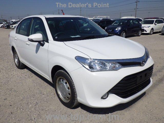 TOYOTA COROLLA AXIO 2017 Image 3